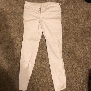 AEO white skinny jeans